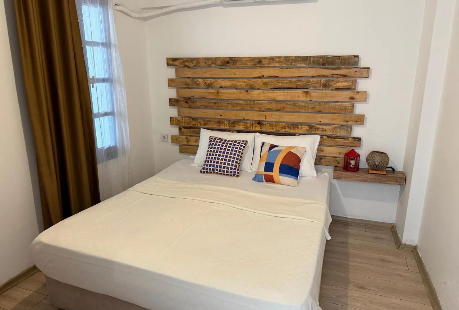 Guel Hanim Konagi Cesme Turkey
